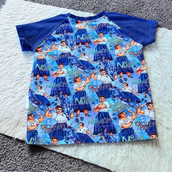 Handmade Disney Encanto Luisa graphic tee size 5 - Picture 2 of 5